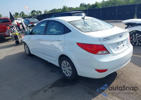 2016 Hyundai Accent Se z USA, uszkodzony, nr VIN KMHCT4AE5GU011547